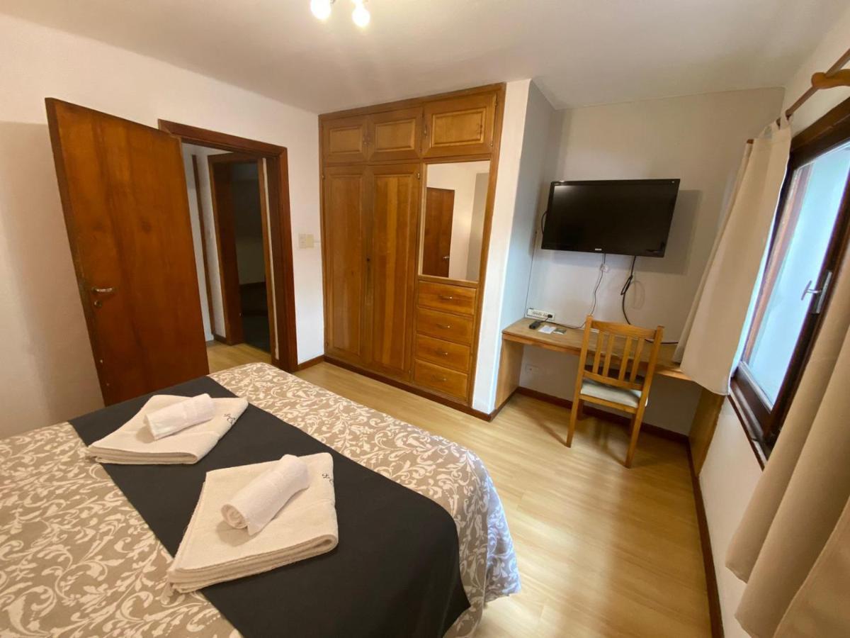 Hosteria Suiza - Ex Casita Suiza San Carlos de Bariloche Exterior photo