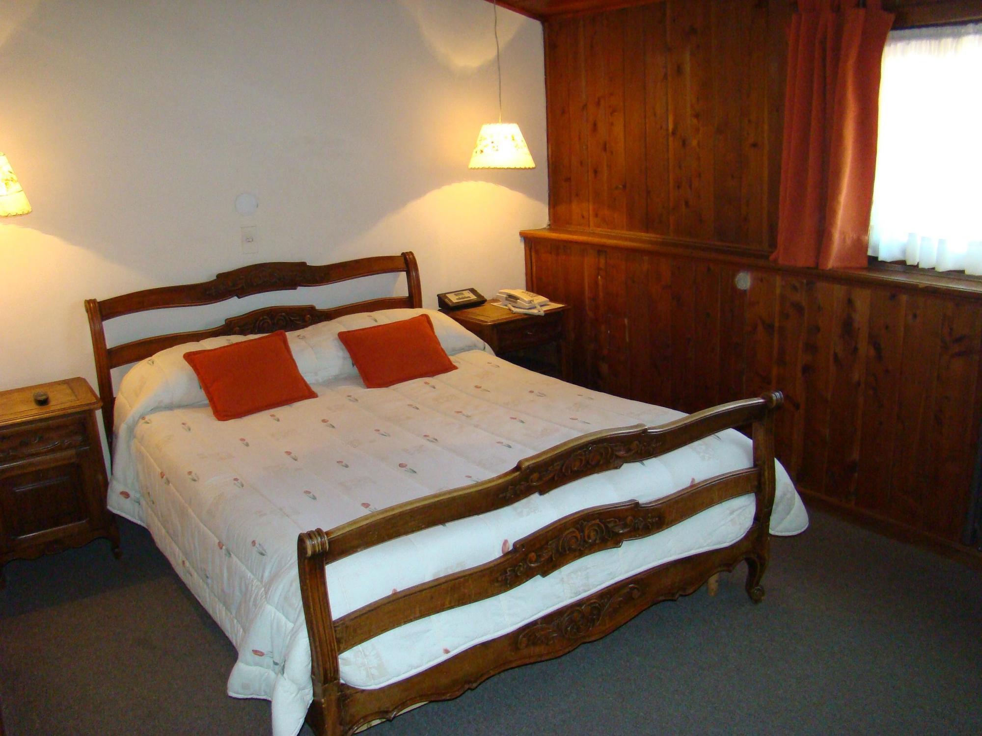 Hosteria Suiza - Ex Casita Suiza San Carlos de Bariloche Exterior photo